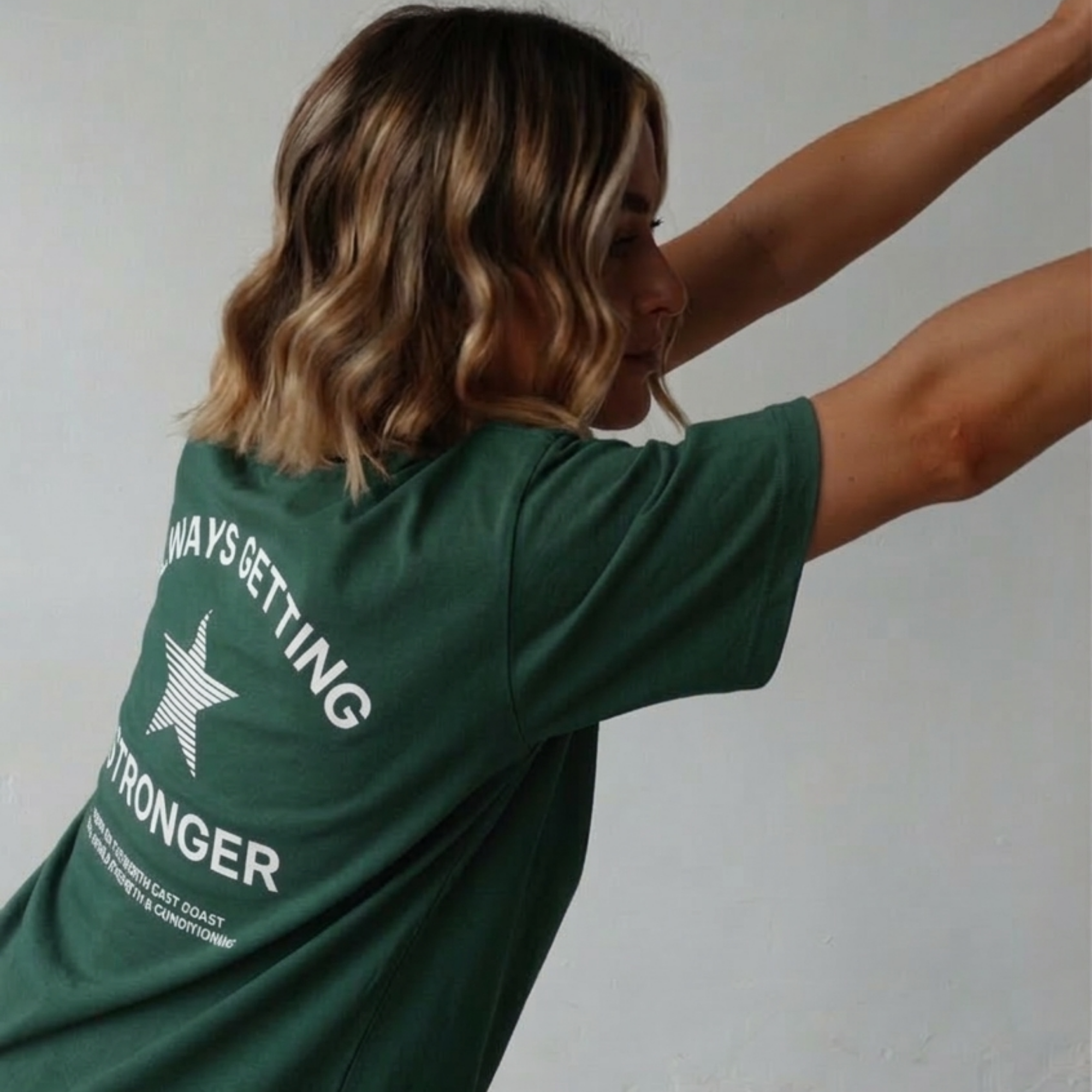 ALWAYS GETTING STRONGER TEE - JUNGLE GREEN